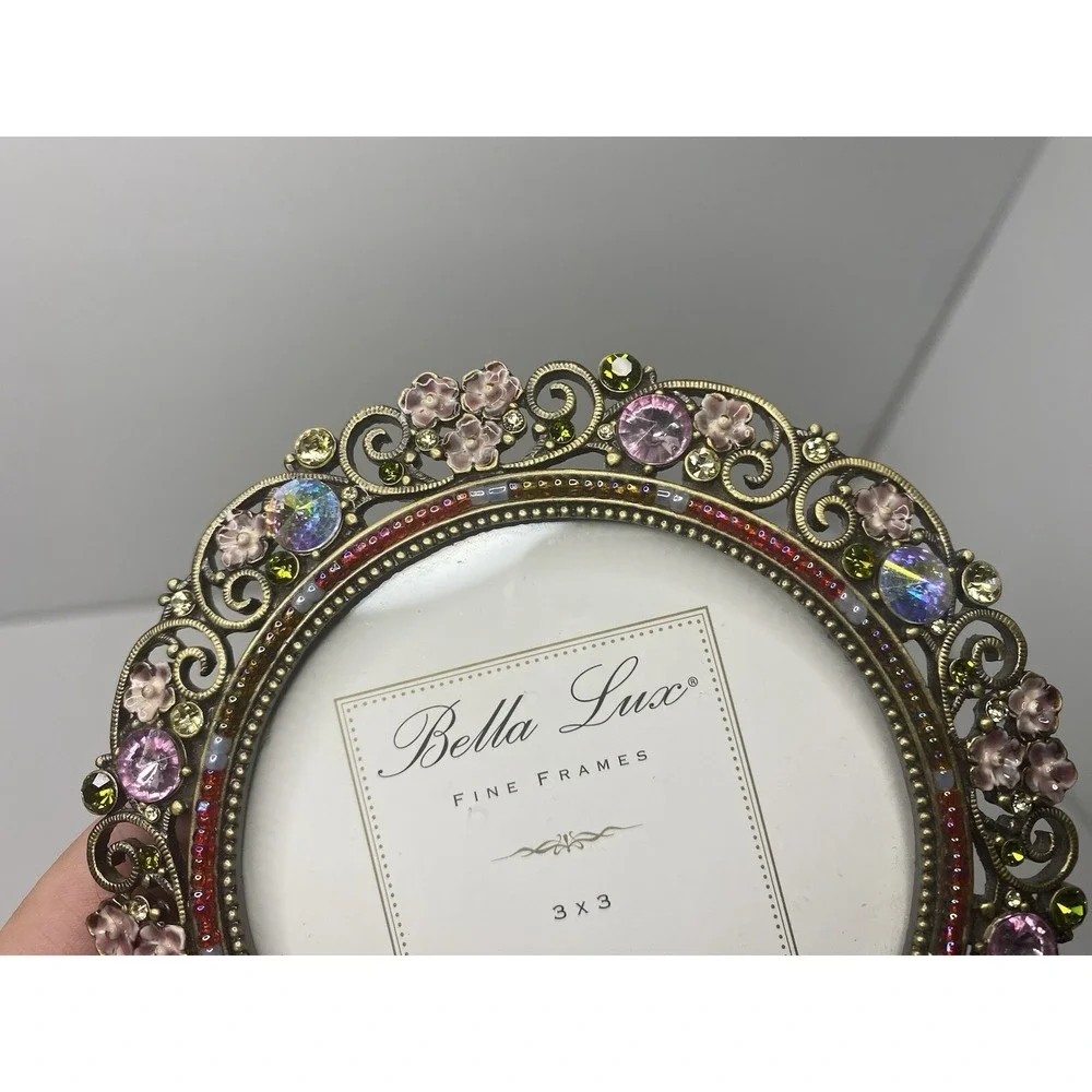 Bella Lux Round Picture Frame Pink Rhinestones Beaded‎ 3 X 3